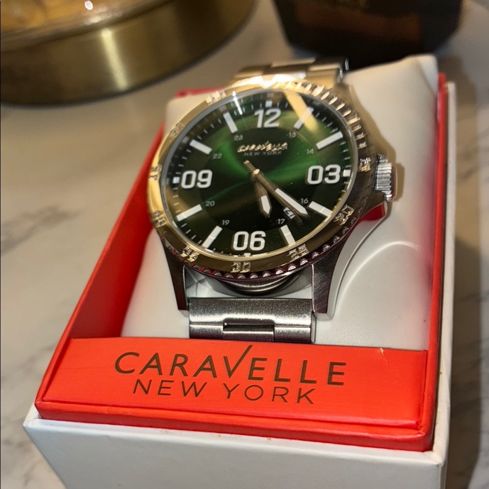 Green and Silver Dive Watch with Stainless Steel Band